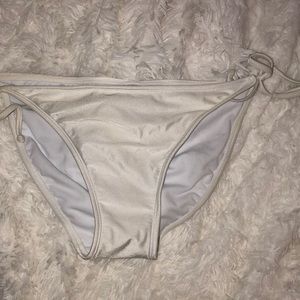 WORN ONCE white bikini bottoms